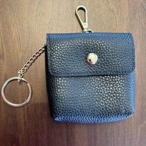 Bandolier clip-on pouch